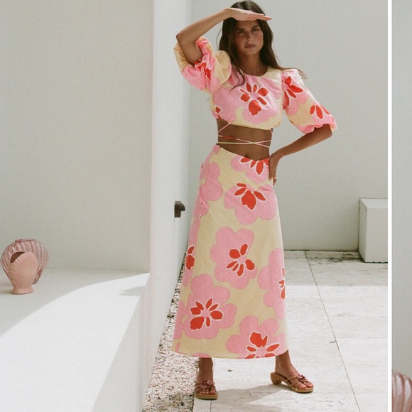 Sabo Skirt Jaide Midi skirt and crop top Set - Picture 5 of 6